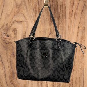 Coach Peyton F-18917 Signature Tote Black And Gray Trending Handbag